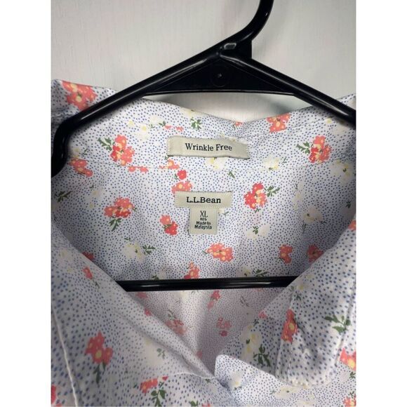 L.L. Bean Floral and Polkadot Pattern Button Up Half Sleeve Top - Picture 4 of 6